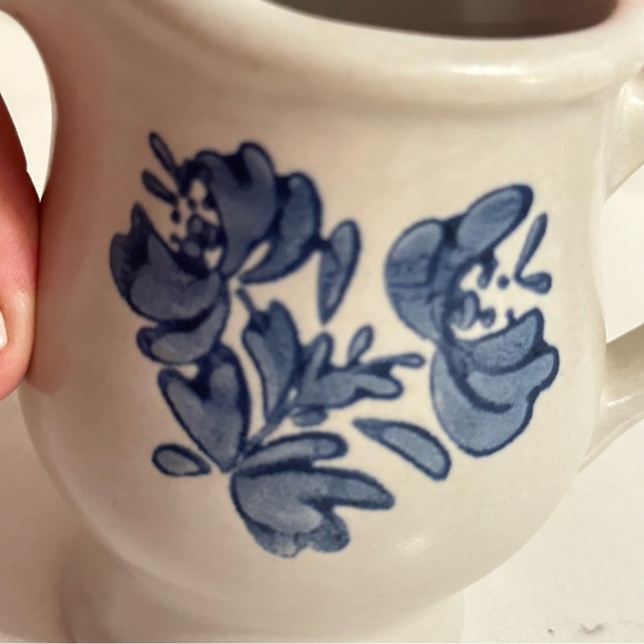 Pfaltzgraff Yorktowne Creamer Pitcher - Picture 7 of 8